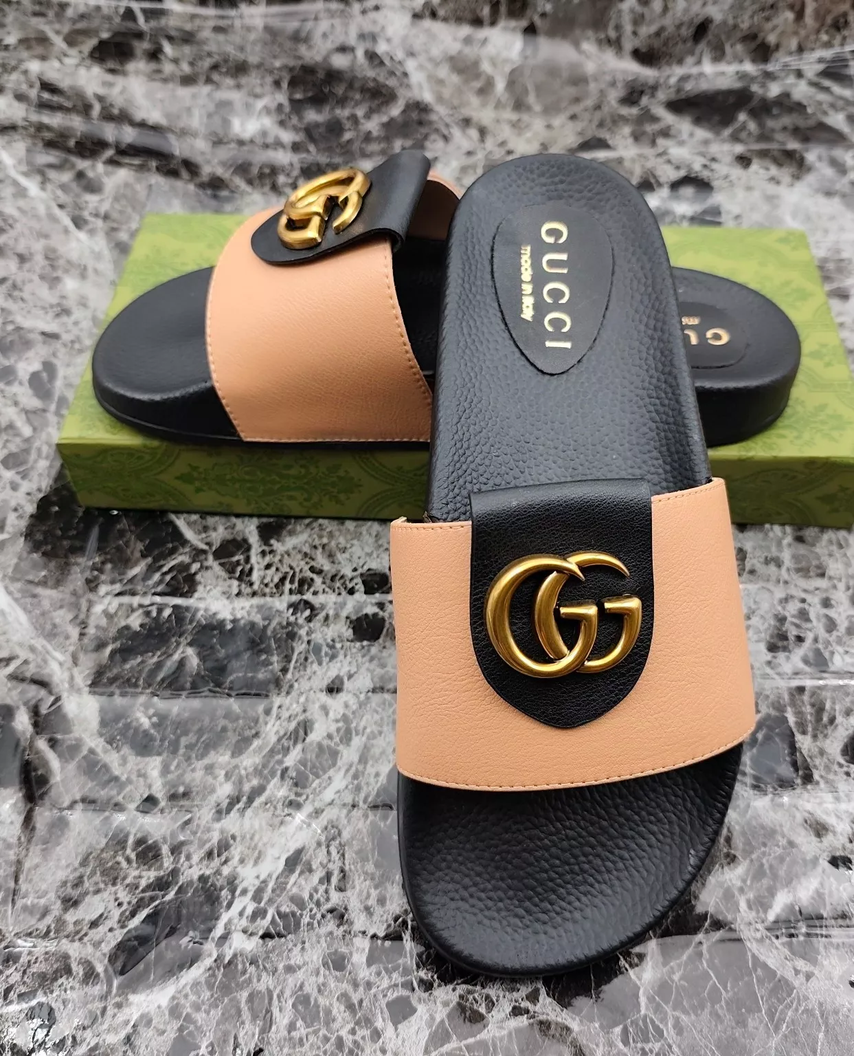 gucci chaussons pour homme s_12a2b521